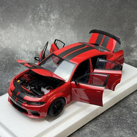 AutoArt Dodge 2020 تشارجر R-T سكات باك بلون أحمر 1:18 عريض الجسم – نموذج معدني قابل للجمع مصبوب.