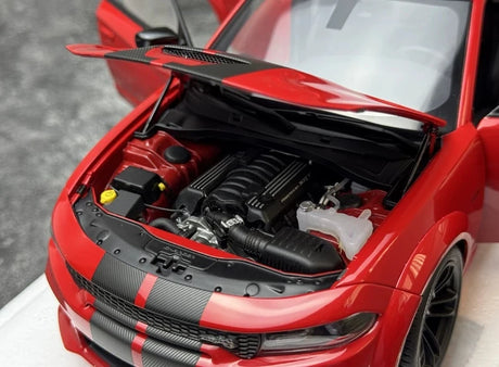 AutoArt Dodge 2020 تشارجر R-T سكات باك بلون أحمر 1:18 عريض الجسم – نموذج معدني قابل للجمع مصبوب.