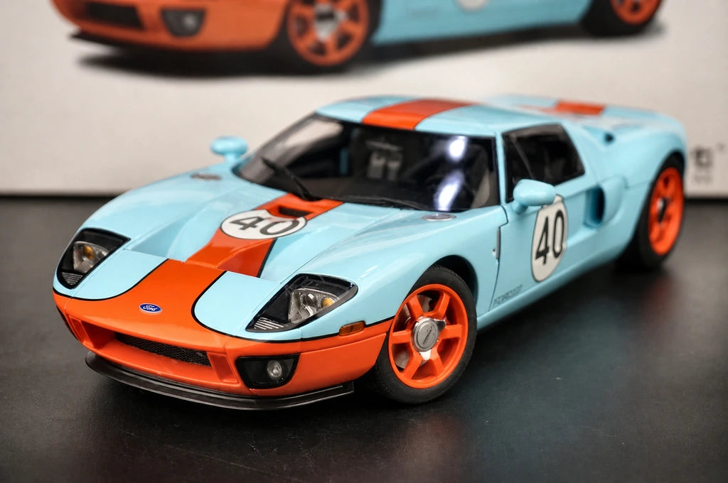 AutoArt فورد 2004 GT جلف ليفري 1:18 – نموذج معدني قابل للجمع مصبوب.