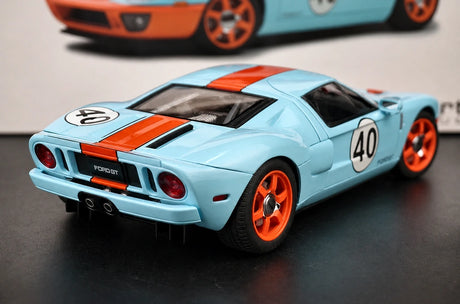 AutoArt Ford 2004 GT Gulf Livery 1:18 – Collectible Diecast Model Die-Cast