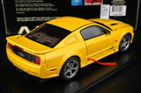 AutoArt فورد 2005 موستانج سالين S281 الأصفر 1:18 – نموذج معدني قابل للجمع مصبوب.