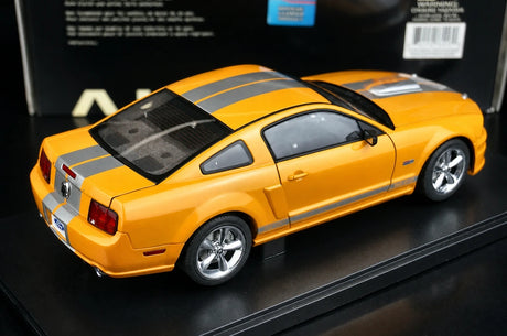 AutoArt Ford 2007 Shelby GT Orange 1:18 – Collectible Diecast Model Die-Cast