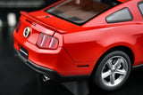 AutoArt فورد 2010 موستانج GT ريد 1:18 – نموذج معدني قابل للجمع مصبوب.