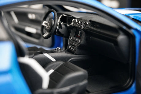 AutoArt Ford 2010 Shelby Mustang GT500 Blue 1:18 – Collectible Diecast Model Die-Cast