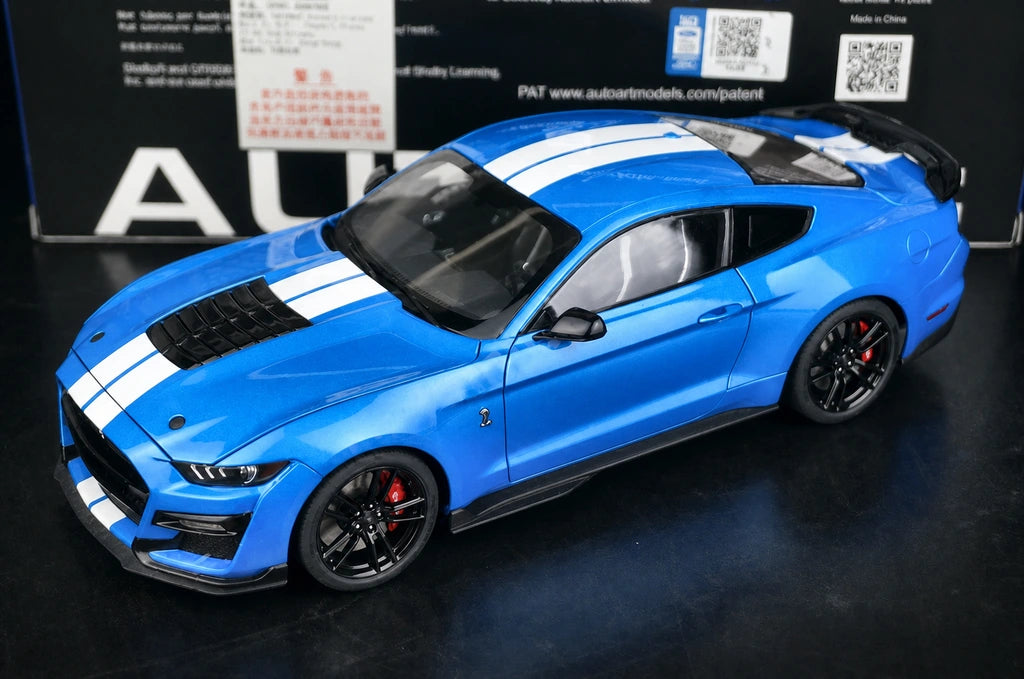 AutoArt Ford 2010 Shelby Mustang GT500 Blue 1:18 – Modello da collezione pressofuso