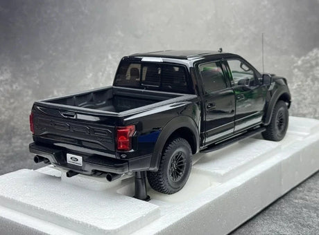 AutoArt Ford 2019 F-150 Raptor SuperCrew Black 1:18 – Collectible Diecast Model Die-Cast