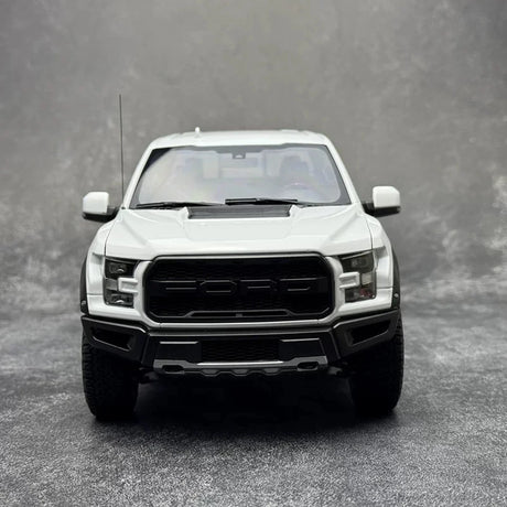 AutoArt Ford 2019 F-150 Raptor SuperCrew White 1:18 – Collectible Diecast Model Die-Cast