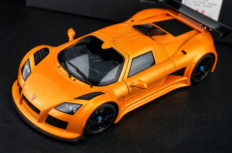 [AutoArt] 1:18 Gumpert 2009 Apollo S modèle orange moulé sous pression