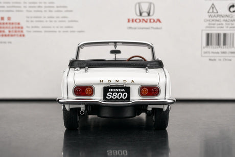 AutoArt Honda 1966 S800 White 1:18 – Keräilyvalittu pienoismalli