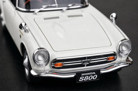 AutoArt Honda 1966 S800 White 1:18 – Keräilyvalittu pienoismalli