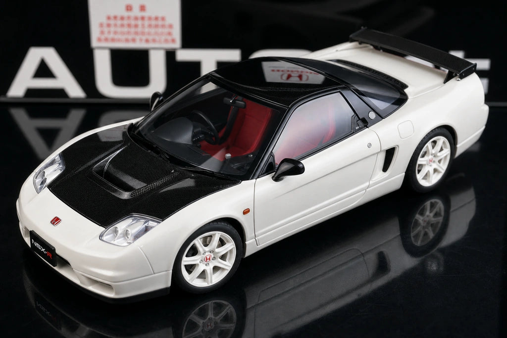 AutoArt Honda 2002 NSX-R NA2 Cofano in Carbonio 1:18 Bianco – Modello da collezione in metallo pressofuso