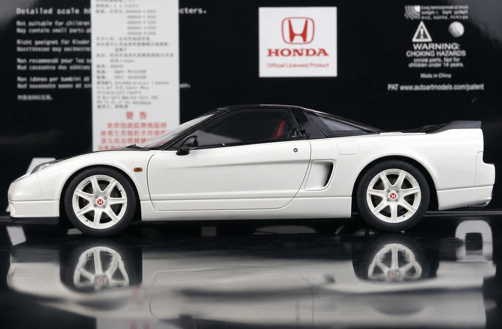 AutoArt Honda 2002 NSX-R NA2 Cofano in Carbonio 1:18 Bianco – Modello da collezione in metallo pressofuso
