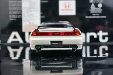 AutoArt Honda 2002 NSX-R NA2 White 1:18 – Keräilyesineet valuvalumallit