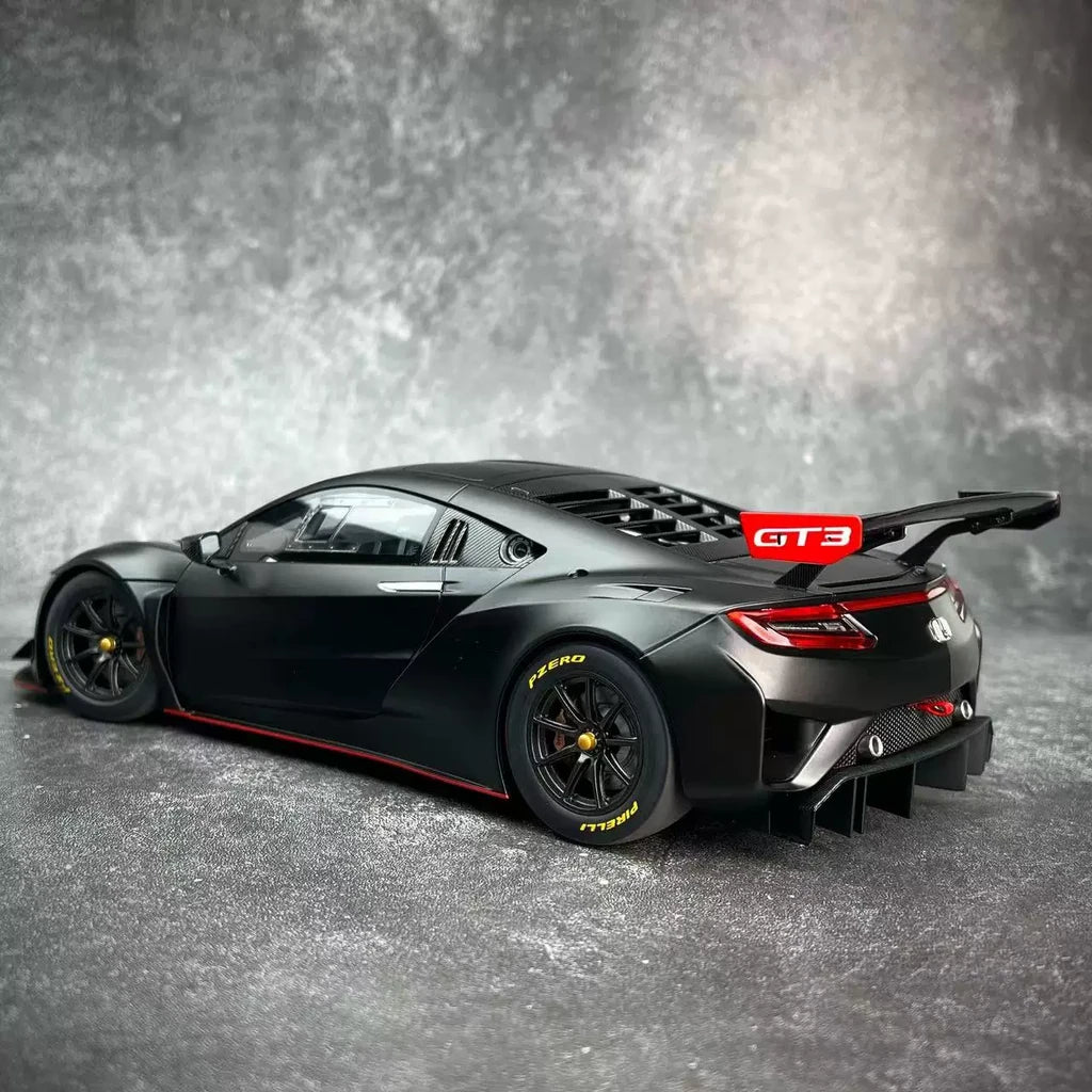 AutoArt Honda 2018 NSX GT3 بلاك 1:18 – نموذج معدني قابل للجمع
