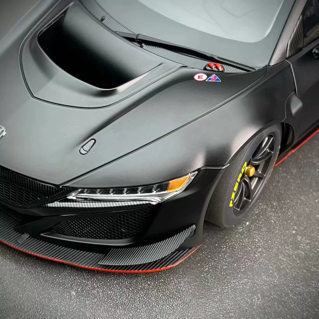 AutoArt Honda 2018 NSX GT3 بلاك 1:18 – نموذج معدني قابل للجمع
