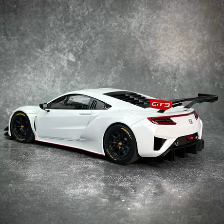 AutoArt Honda 2018 NSX GT3 White 1:18 – Keräilyesineet valuvalumallit