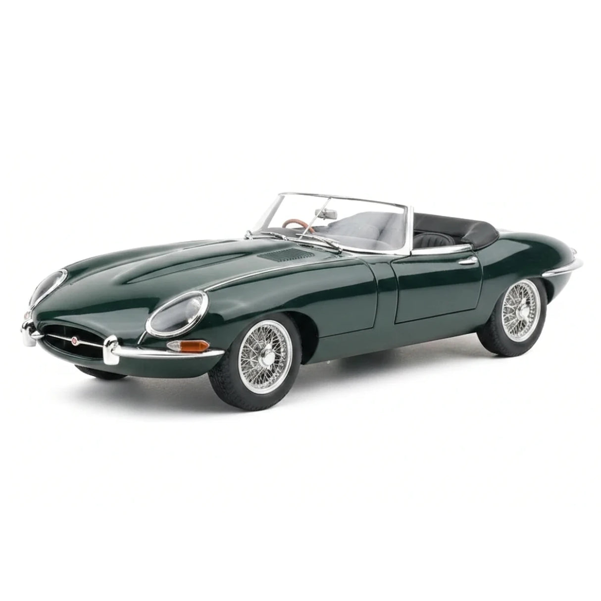 AutoArt Jaguar 1961 E-Type Roadster Green 1:18 – Collectible Diecast Model Die-Cast