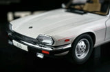 AutoArt Jaguar 1988 XJ-S Convertible vit 1:18 – pressgjuten samlarmodell