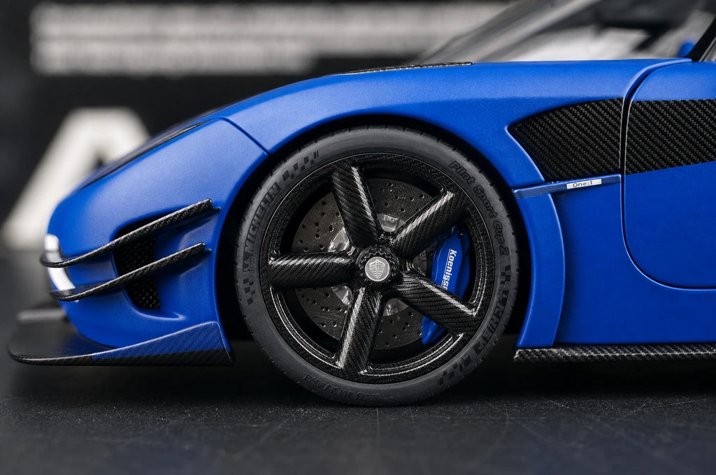 AutoArt Koenigsegg 2014 One1 Blue 1:18 – نموذج معدني قابل للجمع من القالب المصبوب