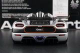 AutoArt Koenigsegg 2014 One1 Silver 1:18 – نموذج معدني قابل للجمع من القالب المصبوب