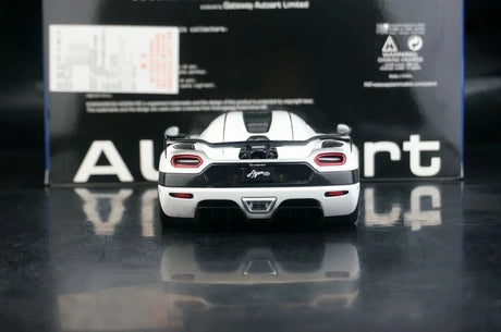 AutoArt Koenigsegg 2015 Agera RS وايت 1:18 – نموذج معدني قابل للجمع من القالب المصبوب