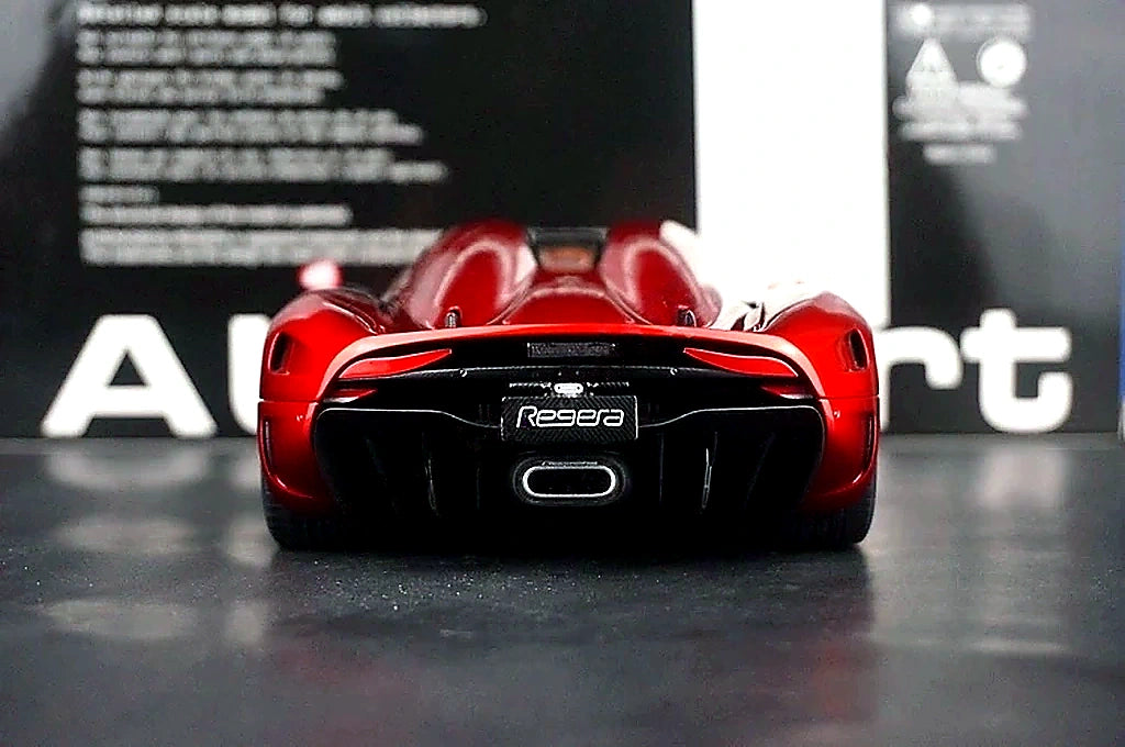 AutoArt Koenigsegg 2016 Regera Burgundy 1:18 – Modello da collezione pressofuso
