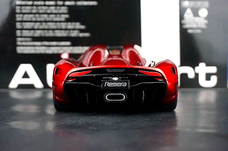 AutoArt Koenigsegg 2016 ريجيرا بورغوندي 1:18 – نموذج معدني قابل للجمع مصبوب، مصبوب.