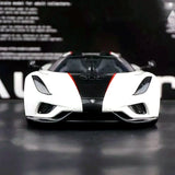 AutoArt Koenigsegg 2016 Regera White 1:18 – Keräilymallinen valuvalumalli