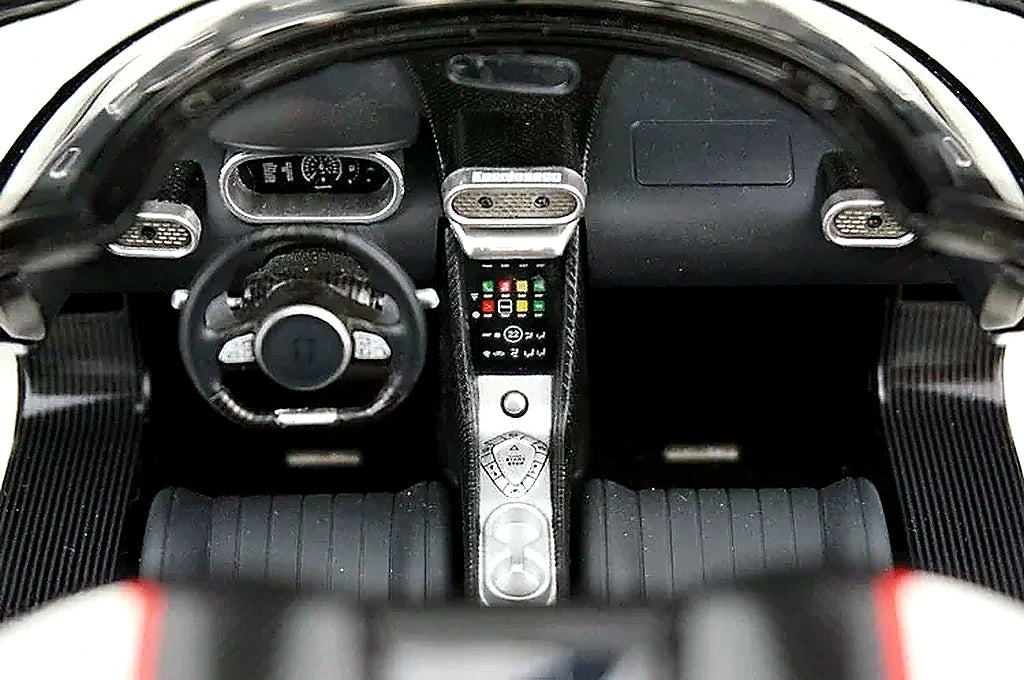 AutoArt Koenigsegg 2016 Regera White 1:18 – Keräilymallinen valuvalumalli