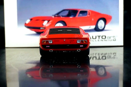 AutoArt Lamborghini 1971 Miura SV Red 1:18 – Keräilyesineet valuvalumallit