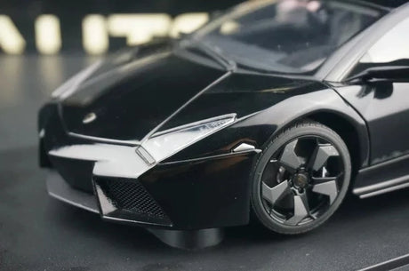 AutoArt Lamborghini 2007 Reventon Black 1:18 – Keräilyesineitä valumuovimalleja