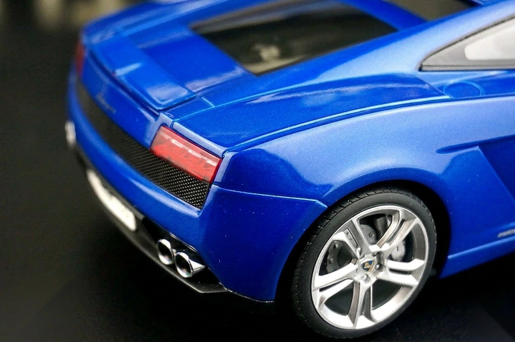 AutoArt Lamborghini 2008 Gallardo LP560-4 بلو 1:18 – نموذج معدني قابل للجمع