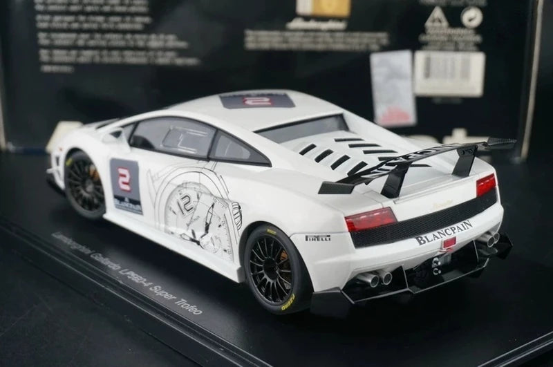 AutoArt Lamborghini 2008 Gallardo LP560-4 وايت 1:18 – نموذج معدني قابل للجمع من القالب المصبوب