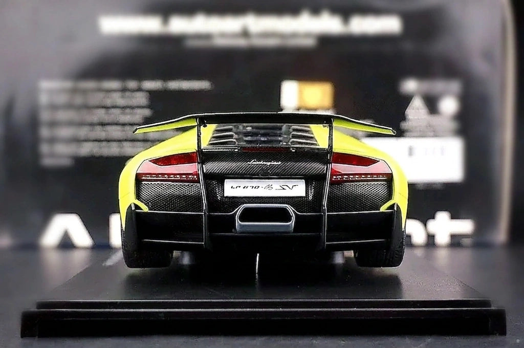 AutoArt Lamborghini 2009 Murcielago LP670-4 SV Green 1:18 – Collectible Diecast Model Die-Cast