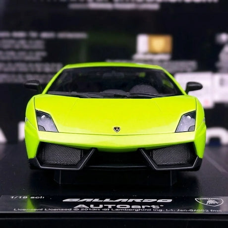 AutoArt Lamborghini 2010 Gallardo LP570-4 Superleggera Green 1:18 – Keräilyesineitä valumalleja