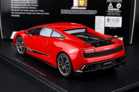 AutoArt Lamborghini 2010 Gallardo LP570-4 Superleggera Red 1:18 – Keräilyvalmisteinen valumalli