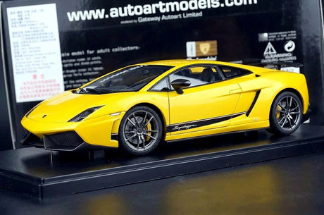 AutoArt Lamborghini 2010 Gallardo LP570-4 Superleggera Yellow 1:18 – Keräilyvalmisteinen valumalli