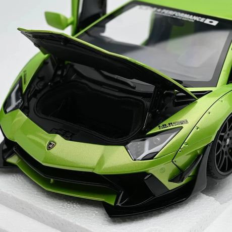 AutoArt Lamborghini 2011 Aventador LP700-4 LB Works Green 1:18 – Keräilyesineitä valuvalumallina