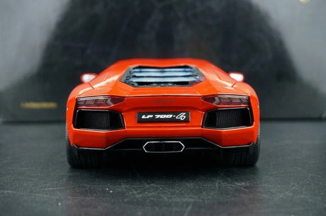 AutoArt Lamborghini 2011 Aventador LP700-4 Red 1:18 – Keräilyesineet valuvalumallit