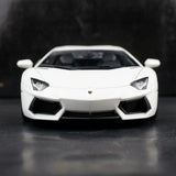 AutoArt Lamborghini 2011 Aventador LP700-4 وايت 1:18 – نموذج معدني قابل للجمع من القالب المصبوب