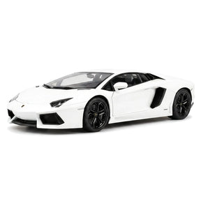 AutoArt Lamborghini 2011 Aventador LP700-4 وايت 1:18 – نموذج معدني قابل للجمع من القالب المصبوب
