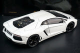 AutoArt Lamborghini 2011 Aventador LP700-4 وايت 1:18 – نموذج معدني قابل للجمع من القالب المصبوب