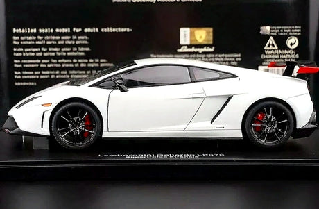 AutoArt Lamborghini 2011 Gallardo LP570-4 Super Trofeo Stradale White 1:18 – Keräilyvalumalli