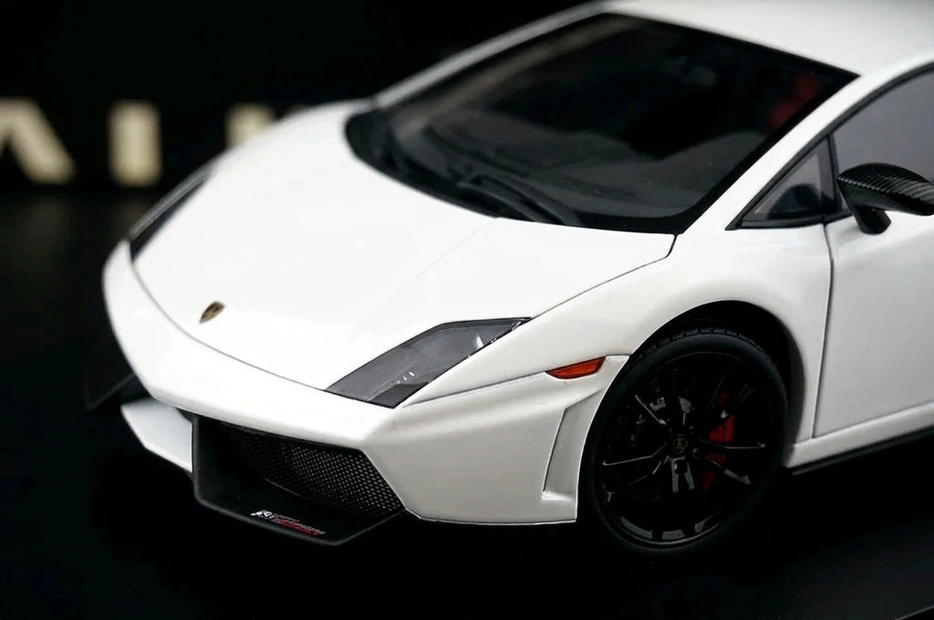 AutoArt Lamborghini 2011 Gallardo LP570-4 Super Trofeo Stradale White 1:18 – Modello da collezione pressofuso