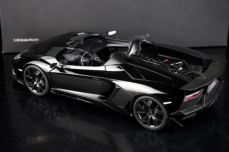 AutoArt Lamborghini 2012 Aventador J Black 1:18 – Keräilymallinen valuvalumalli