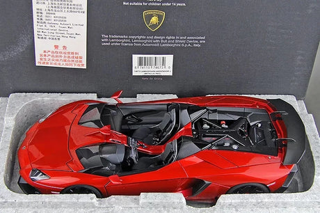 AutoArt Lamborghini 2012 Aventador J Red 1:18 – Keräilyesineitä valuvalumalleja