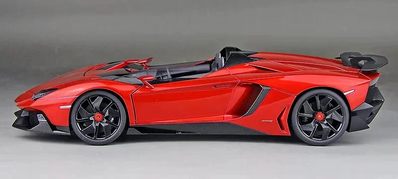 AutoArt Lamborghini 2012 Aventador جي ريد 1:18 – نموذج معدني قابل للجمع من القالب المصبوب