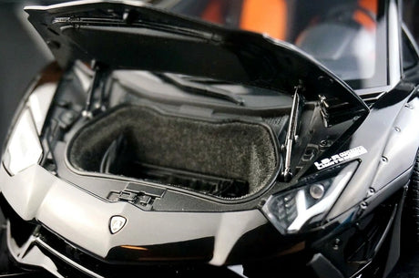 AutoArt Lamborghini 2012 Aventador LP700-4 LB-Works Black 1:18 – Keräilymalli valuvalumalli