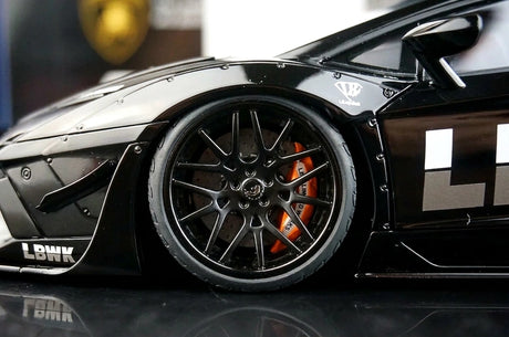 AutoArt Lamborghini 2012 Aventador LP700-4 LB-Works Black 1:18 – Keräilymalli valuvalumalli