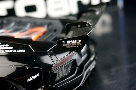 AutoArt Lamborghini 2012 Aventador LP700-4 LB-Works Black 1:18 – Keräilymalli valuvalumalli